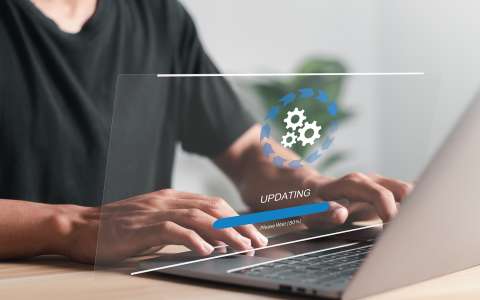 How Windows 10 End-of-Life Creates Cybersecurity Risks for Small Businesses